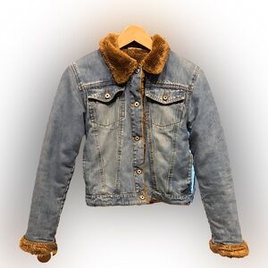 Women's Denim Jacket with Faux Fur Collar